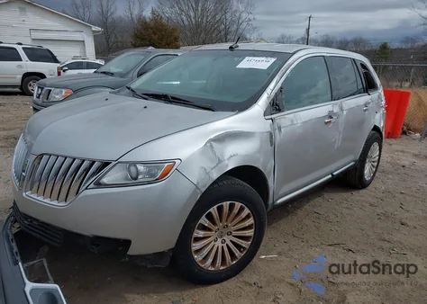 2014 Lincoln Mkx z USA, uszkodzony, nr VIN 2LMDJ6JK8EBL05687